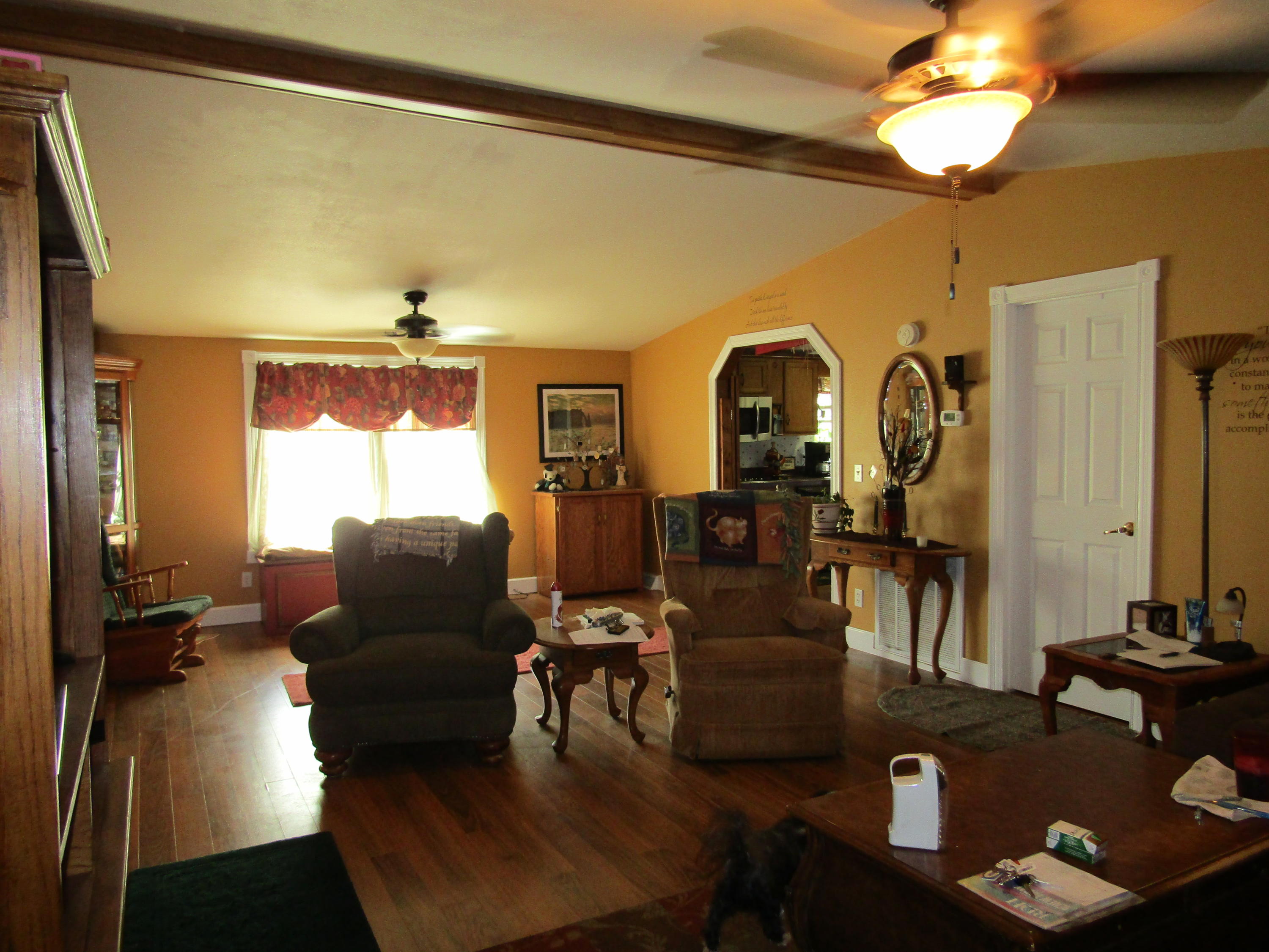 509 Hoover Road Crossville, TN 38572 - Photo 10 of 22 Family Room