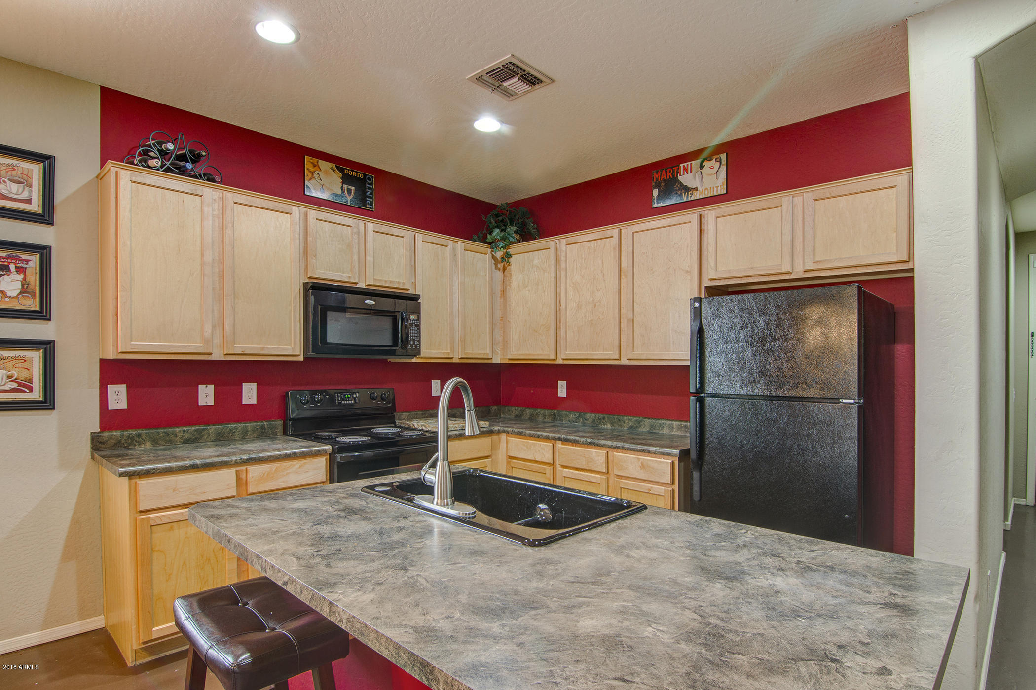 8733 West Cordes Road Tolleson, AZ 85353 - Photo 14 of 43 tolleson8
