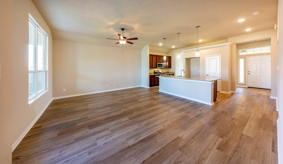 3317 Rolling View Court Conroe, TX 77301 - Photo 11 of 27
