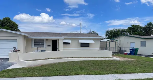 $2,900 | 4410 Northwest 22nd Street, Lauderhill, FL 33313