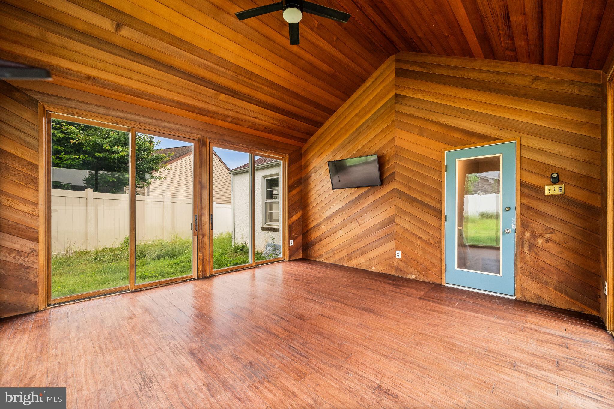 2620 Central Avenue Marcus Hook, PA 19061 - Photo 18 of 22