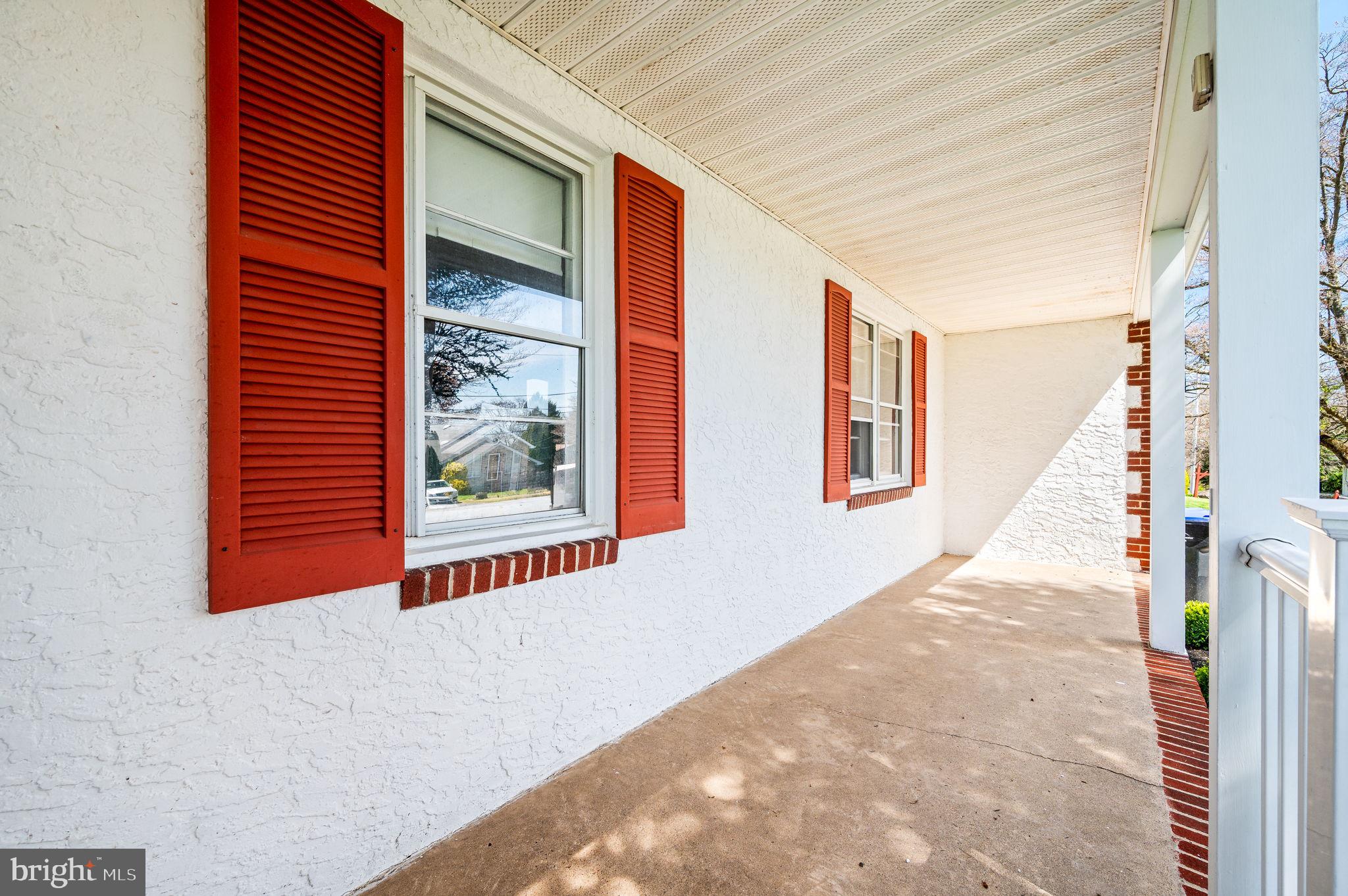 2620 Central Avenue Marcus Hook, PA 19061 - Photo 2 of 22