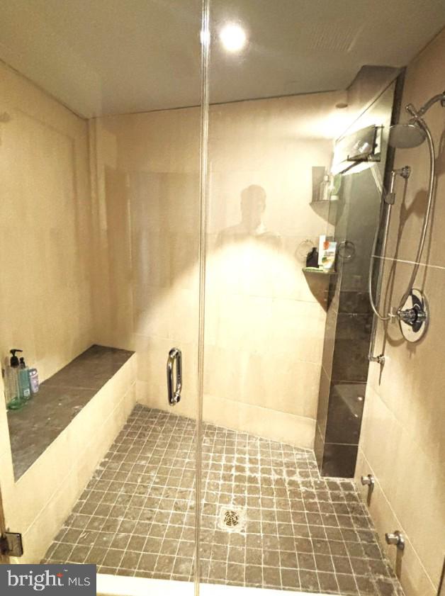 2424 18th Street Northwest, Unit R4 Washington, DC 20009 - Photo 29 of 40 a bathroom with a shower