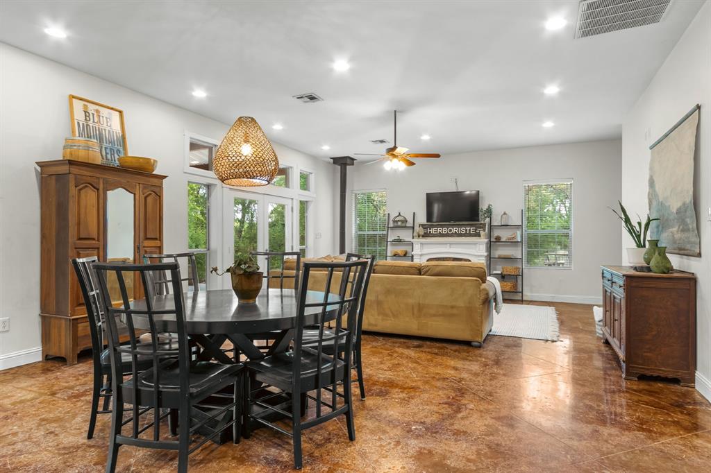 150 Deer Run Road Valley Mills, TX 76689 - Photo 12 of 40