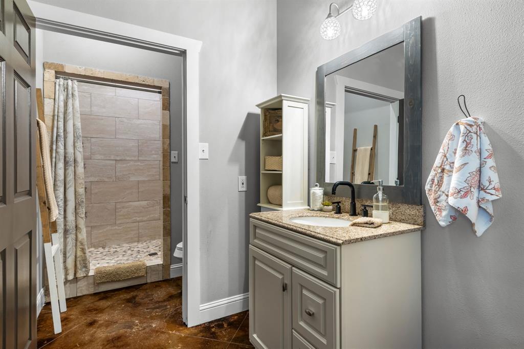 150 Deer Run Road Valley Mills, TX 76689 - Photo 24 of 40