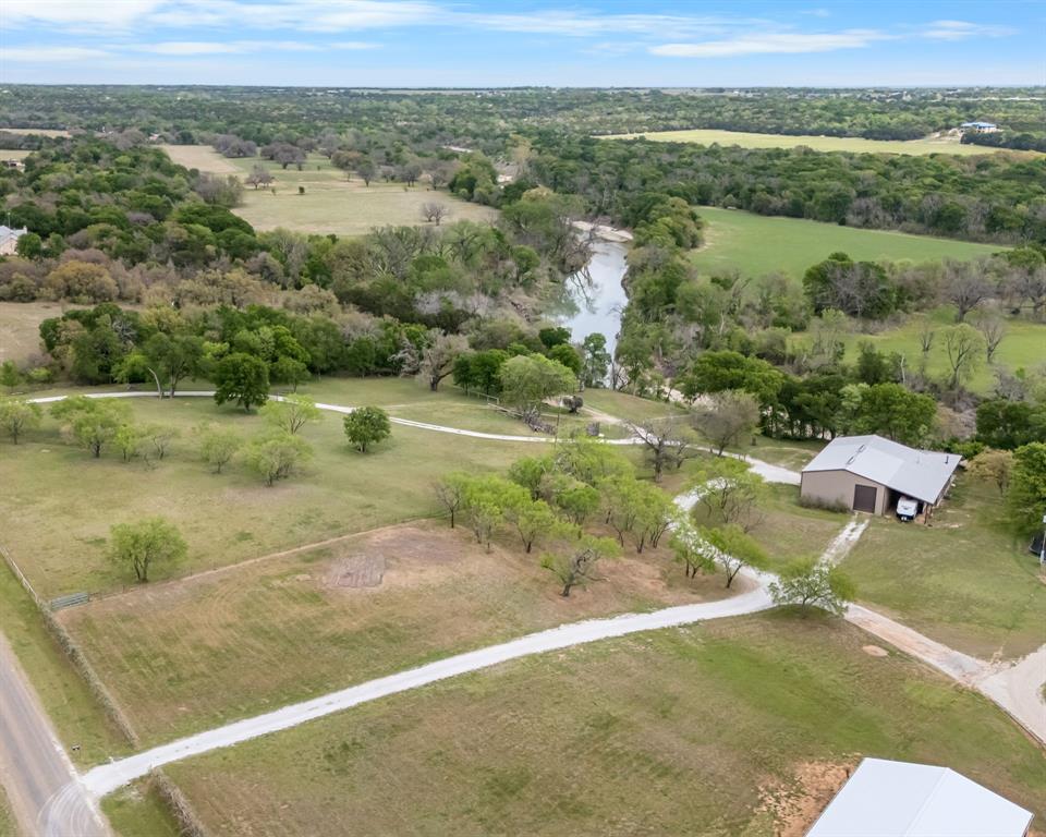150 Deer Run Road Valley Mills, TX 76689 - Photo 5 of 40