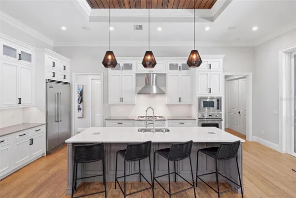 $3,950,000 | 1705 Wisconsin Lane, Sarasota, FL 34239