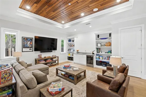 $3,950,000 | 1705 Wisconsin Lane, Sarasota, FL 34239