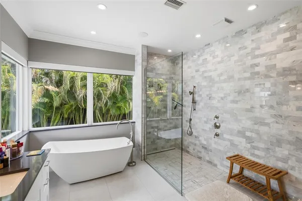 $3,950,000 | 1705 Wisconsin Lane, Sarasota, FL 34239