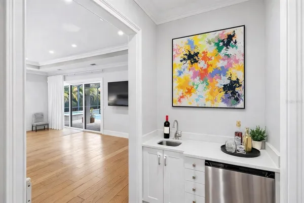 $3,950,000 | 1705 Wisconsin Lane, Sarasota, FL 34239