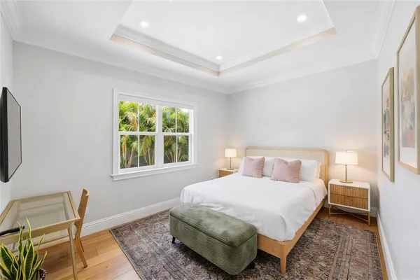 $3,950,000 | 1705 Wisconsin Lane, Sarasota, FL 34239
