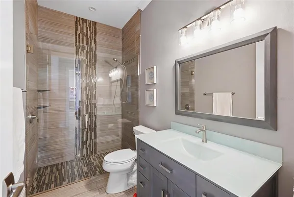 $3,950,000 | 1705 Wisconsin Lane, Sarasota, FL 34239