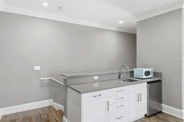 $3,950,000 | 1705 Wisconsin Lane, Sarasota, FL 34239