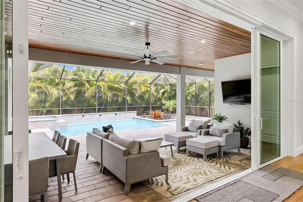 $3,950,000 | 1705 Wisconsin Lane, Sarasota, FL 34239