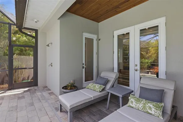 $3,950,000 | 1705 Wisconsin Lane, Sarasota, FL 34239