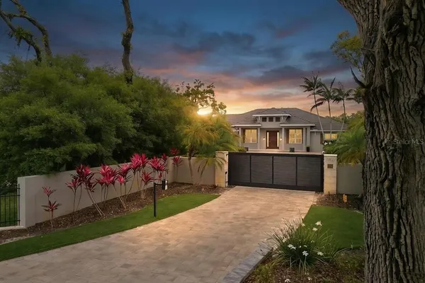 $3,950,000 | 1705 Wisconsin Lane, Sarasota, FL 34239