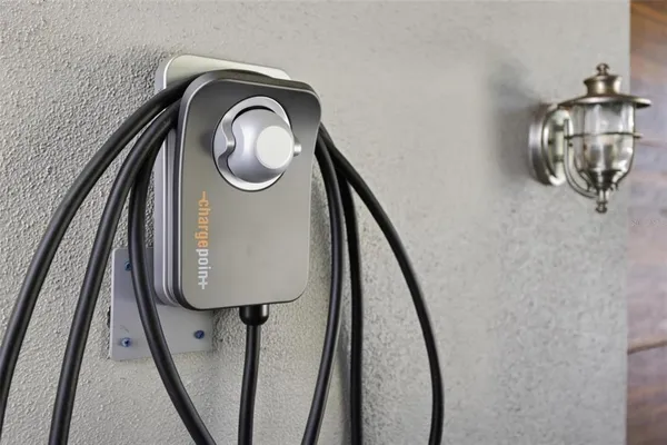 $3,950,000 | 1705 Wisconsin Lane, Sarasota, FL 34239