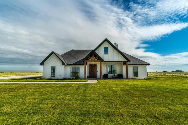 $3,750 | 501 East Cemetery Road, Canyon, TX 79015