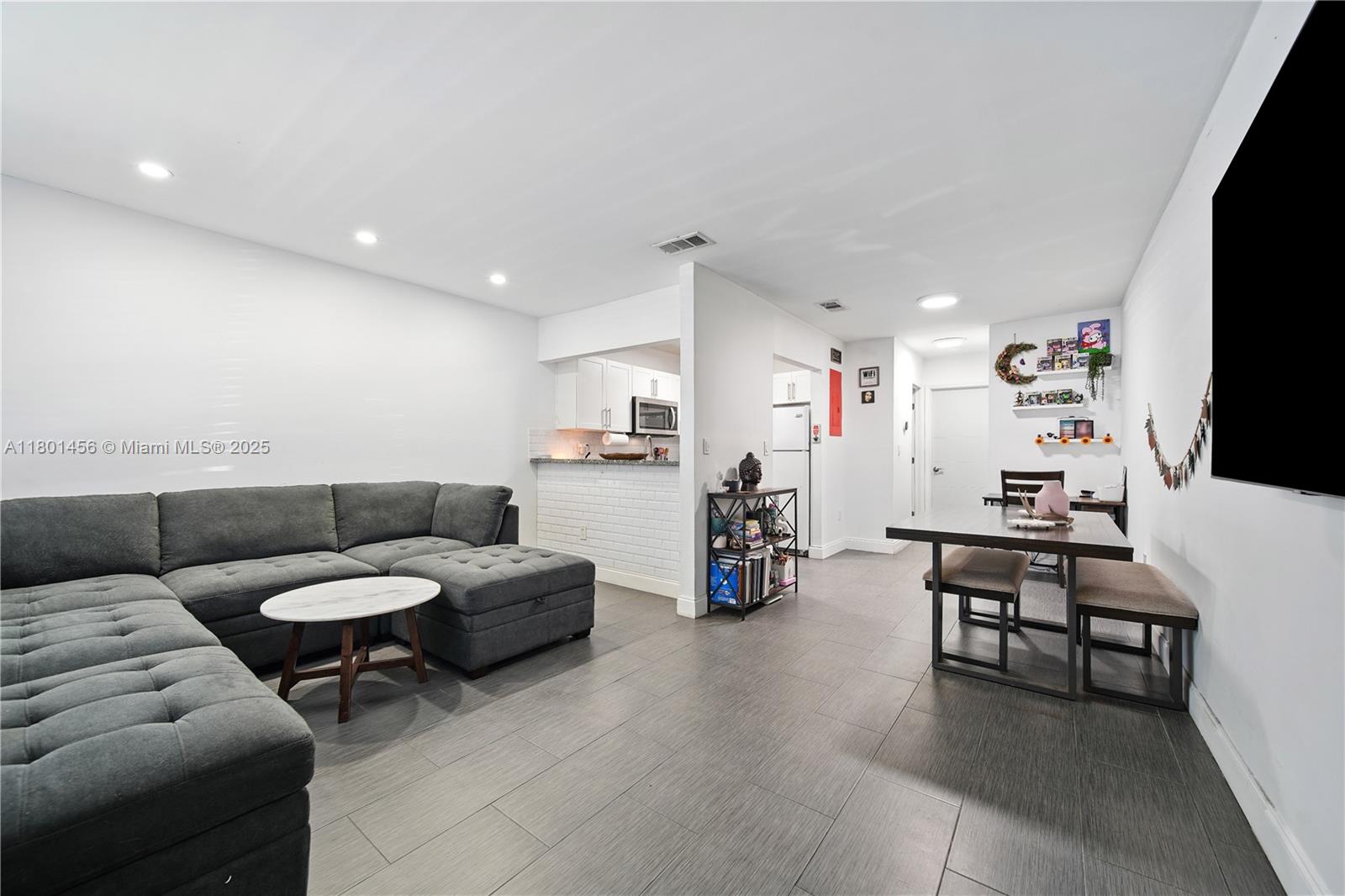 13344 Southwest 59th Lane Miami, FL 33183 - Photo 2 of 30