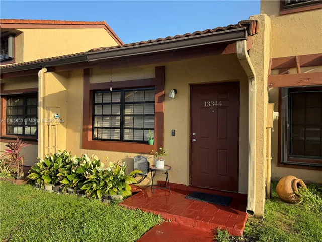 $315,000 | 13344 Southwest 59th Lane, Miami, FL 33183