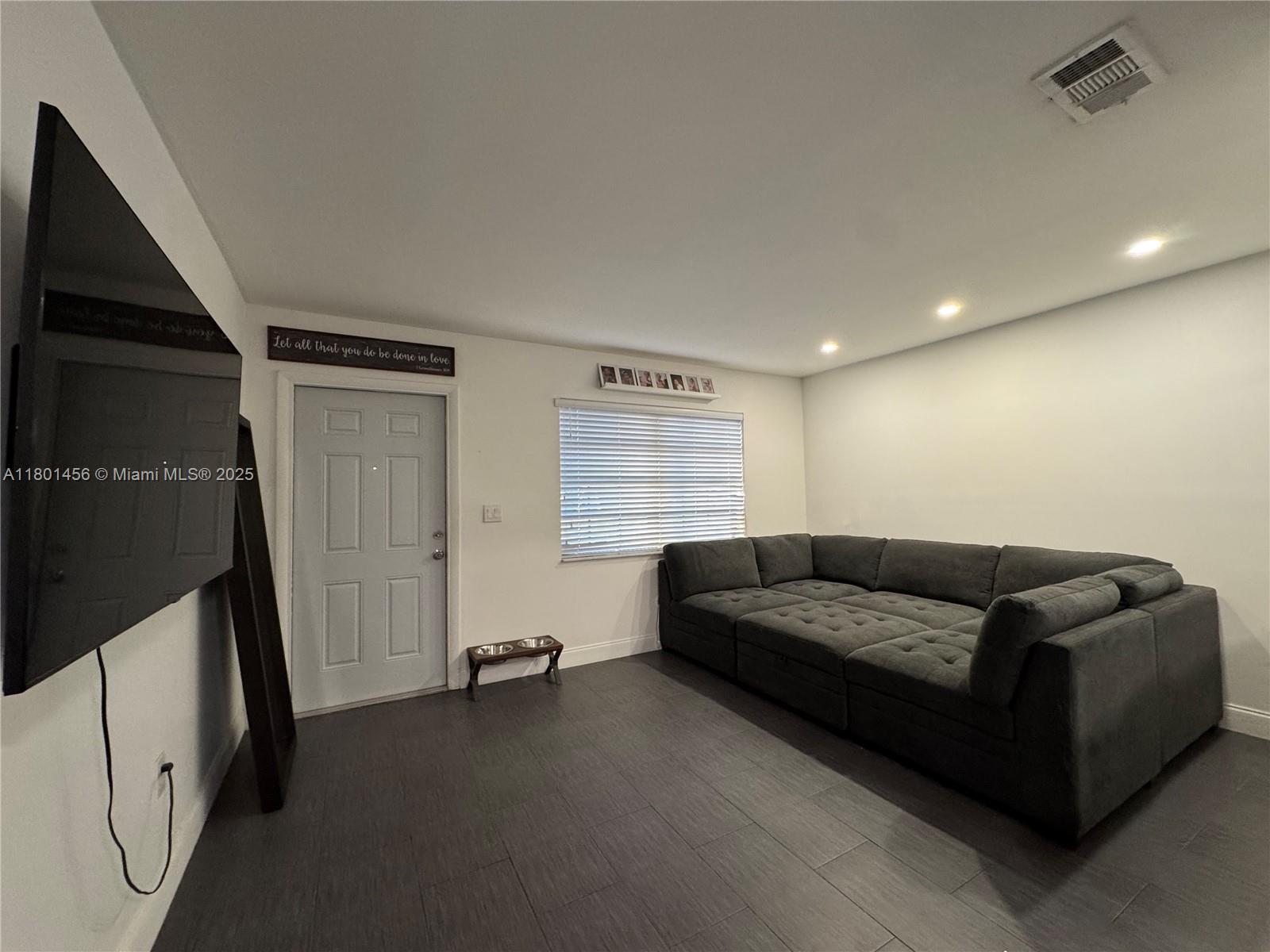 13344 Southwest 59th Lane Miami, FL 33183 - Photo 8 of 30