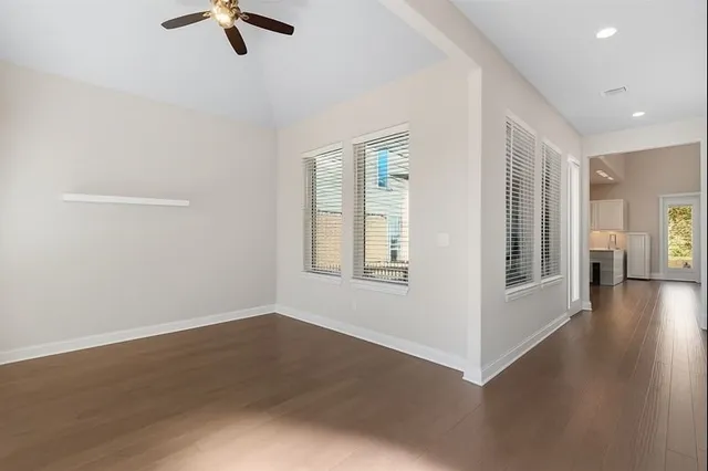 $595,000 | 131 Autumn Wood Lane, Austin, TX 78737