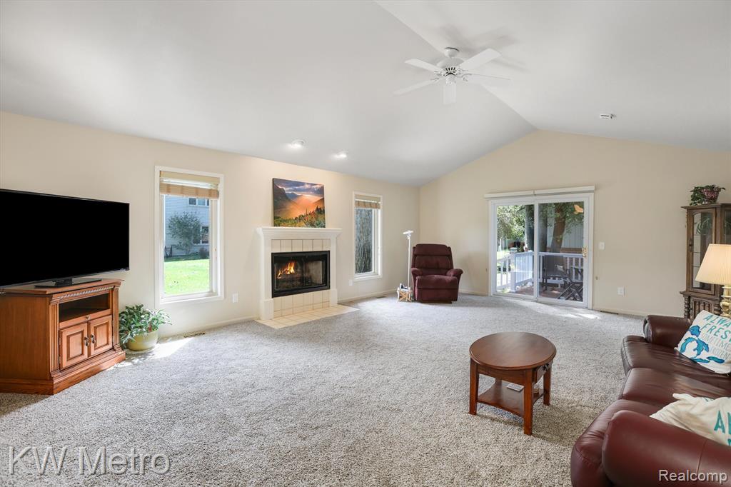 21542 Ruth Street Farmington Hills, MI 48336 - Photo 12 of 28