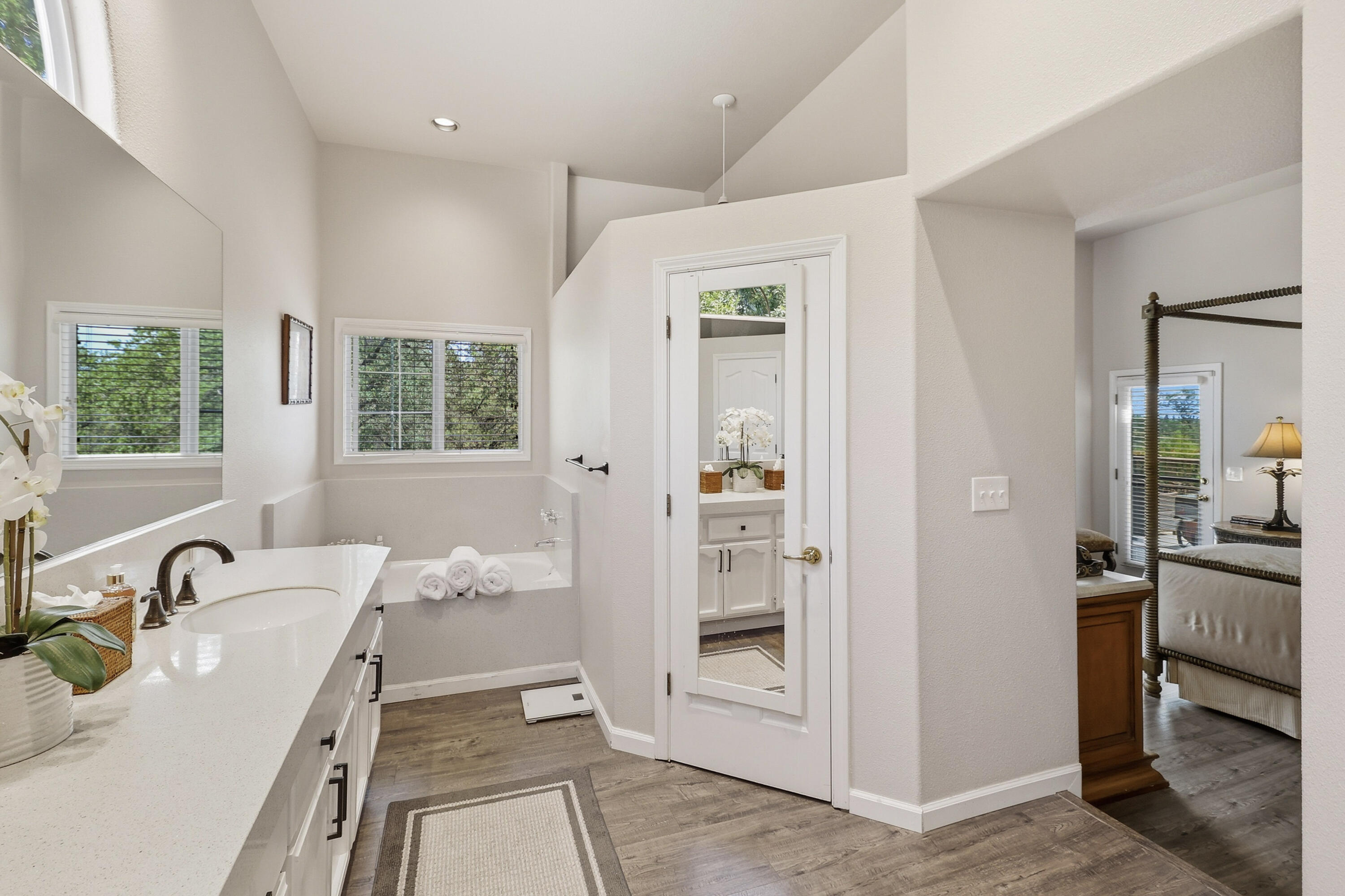 1289 River Ridge Drive Redding, CA 96003 - Photo 22 of 55 42-23