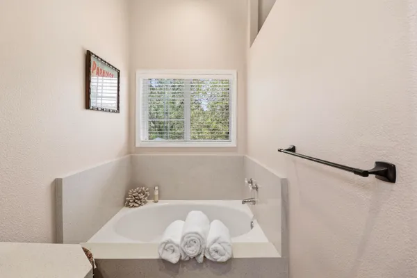 $515,000 | 1289 River Ridge Drive, Redding, CA 96003