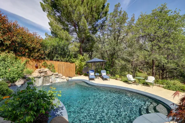 $515,000 | 1289 River Ridge Drive, Redding, CA 96003