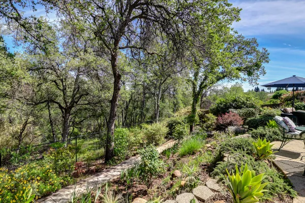 $515,000 | 1289 River Ridge Drive, Redding, CA 96003