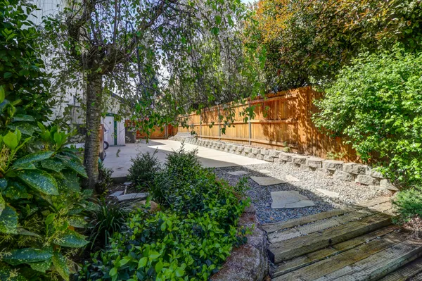 $515,000 | 1289 River Ridge Drive, Redding, CA 96003