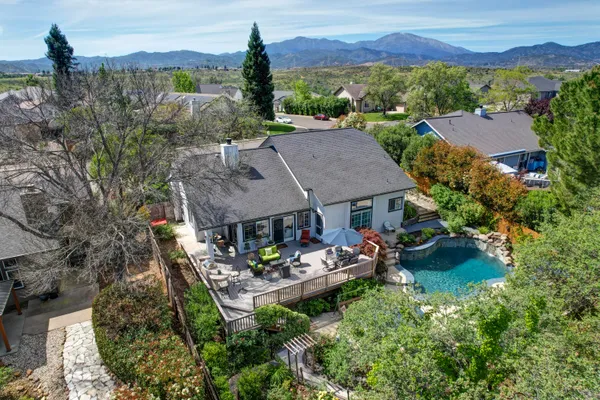 $515,000 | 1289 River Ridge Drive, Redding, CA 96003