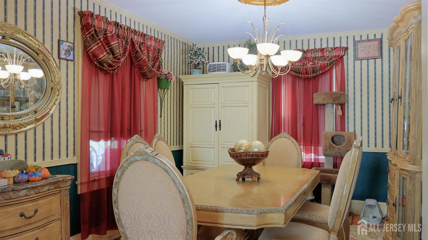 711 Dunellen Avenue Dunellen, NJ 08812 - Photo 11 of 39