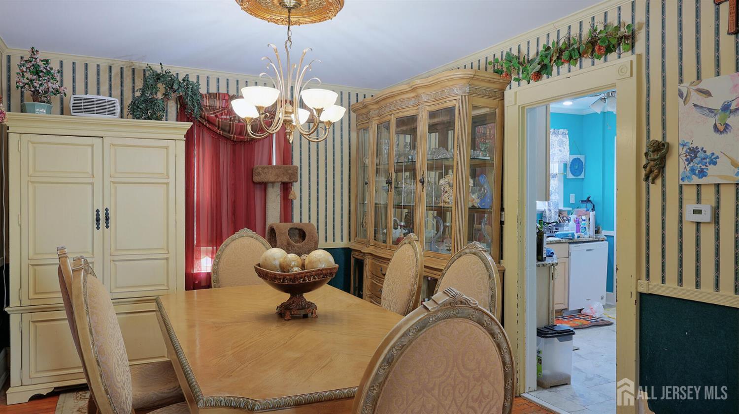 711 Dunellen Avenue Dunellen, NJ 08812 - Photo 13 of 39