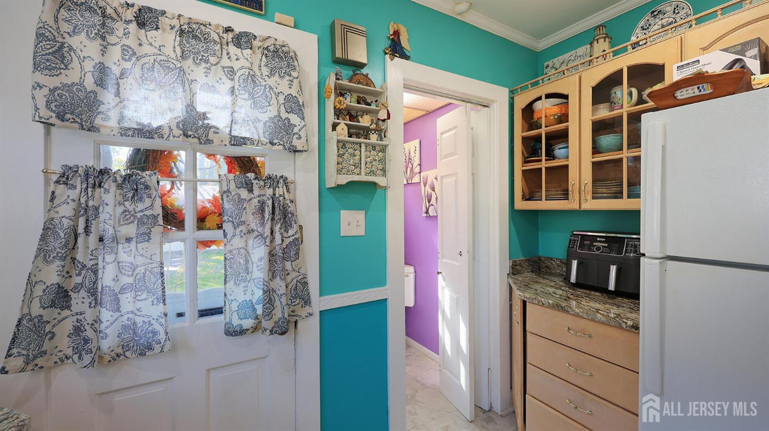 711 Dunellen Avenue Dunellen, NJ 08812 - Photo 16 of 39