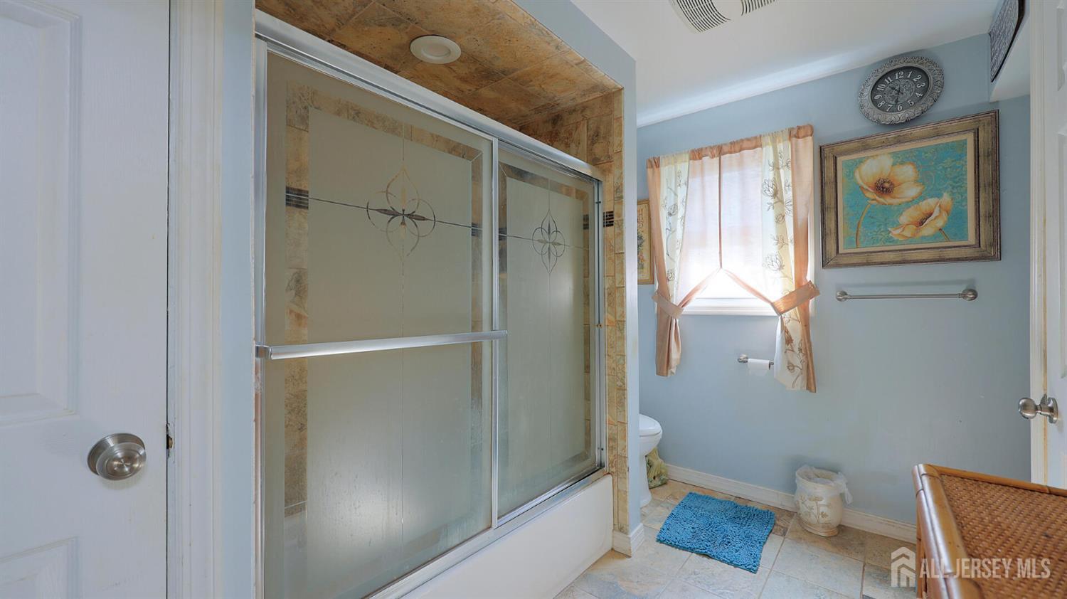 711 Dunellen Avenue Dunellen, NJ 08812 - Photo 21 of 39