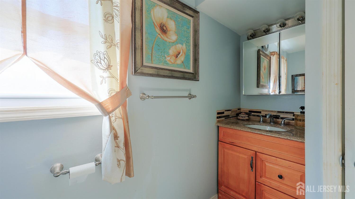 711 Dunellen Avenue Dunellen, NJ 08812 - Photo 22 of 39