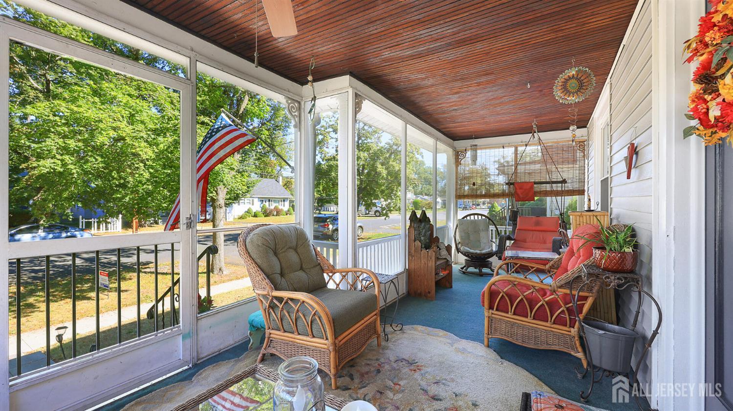 711 Dunellen Avenue Dunellen, NJ 08812 - Photo 4 of 39