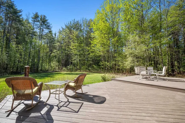 $895,000 | 17 Federal Corner Road, Tuftonboro, NH 03816