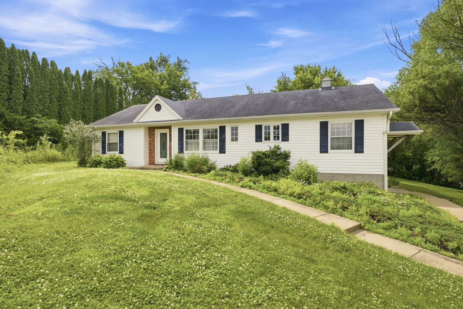 3045 Camp Creek Road Sherrard, IL 61281 - Photo 1 of 34