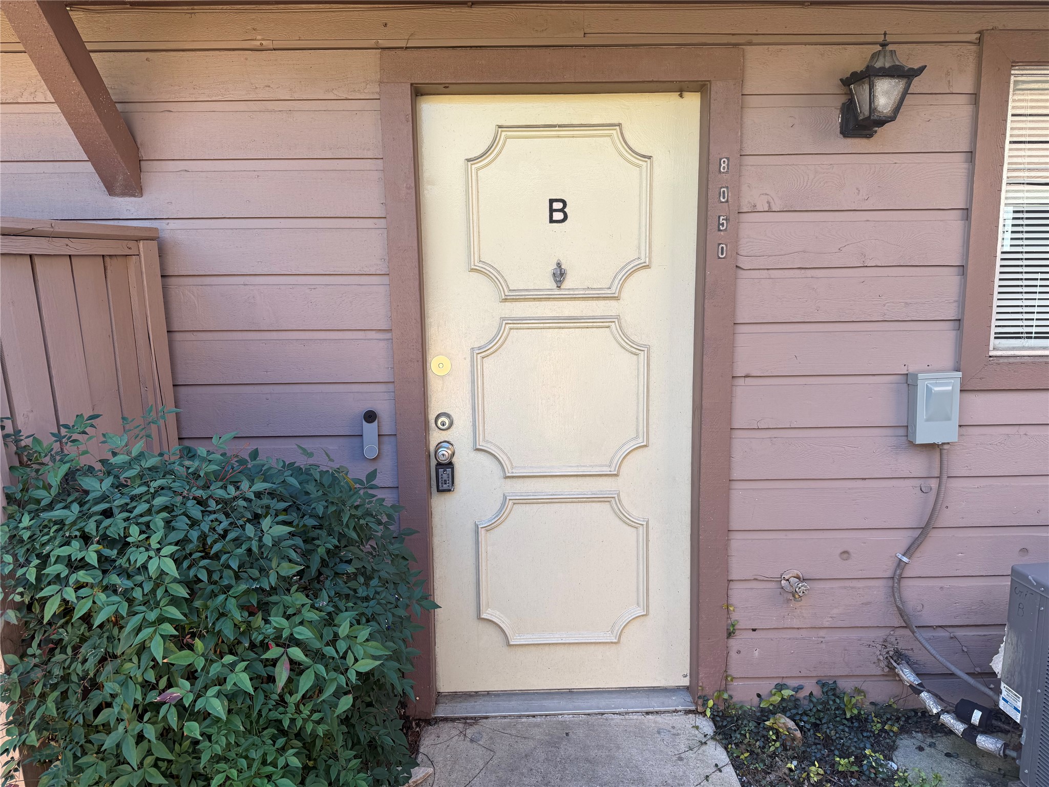 8050 Sands Point Drive, Unit B Houston, TX 77036 - Photo 15 of 15