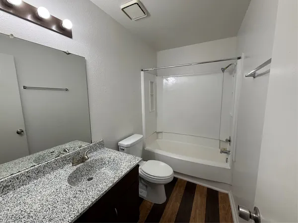 $1,345 | 8050 Sands Point Drive, Unit B, Houston, TX 77036