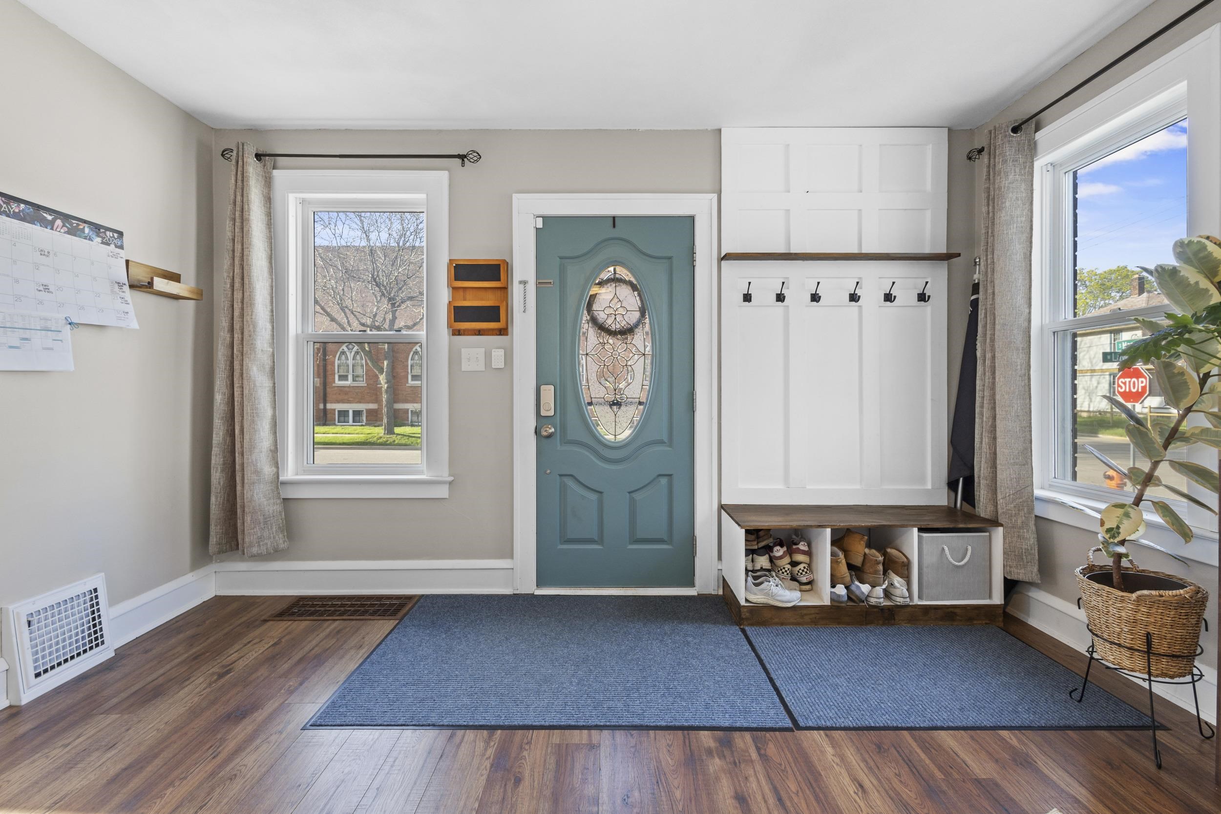 1305 West Lawrence Street Appleton, WI 54914 - Photo 8 of 66