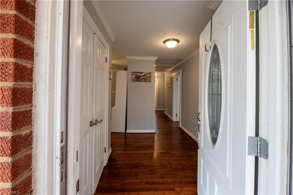 24 Forest Drive Thomasville, NC 27360 - Photo 2 of 24