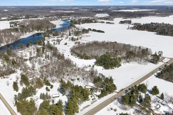 $179,900 | W9862 County Highway West, Crivitz, WI 54114