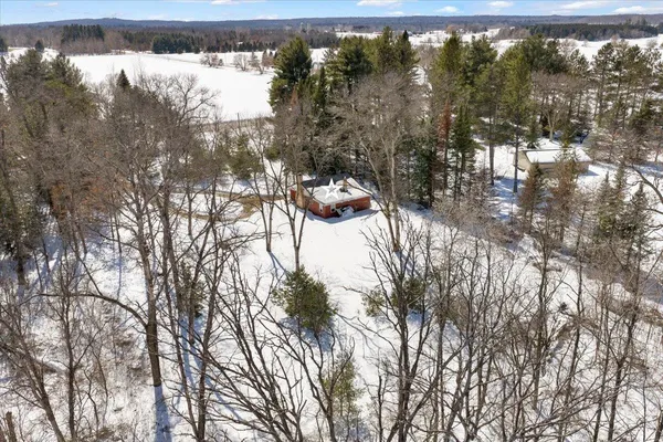 $179,900 | W9862 County Highway West, Crivitz, WI 54114
