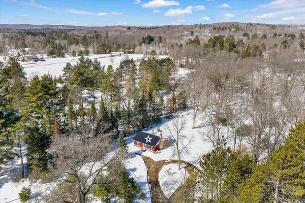 $179,900 | W9862 County Highway West, Crivitz, WI 54114