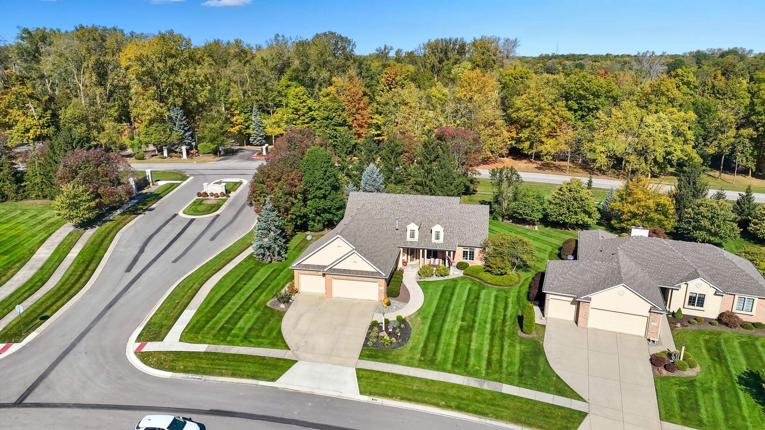 1902 Bent Tree Court Auburn, IN 46706 - Photo 3 of 36