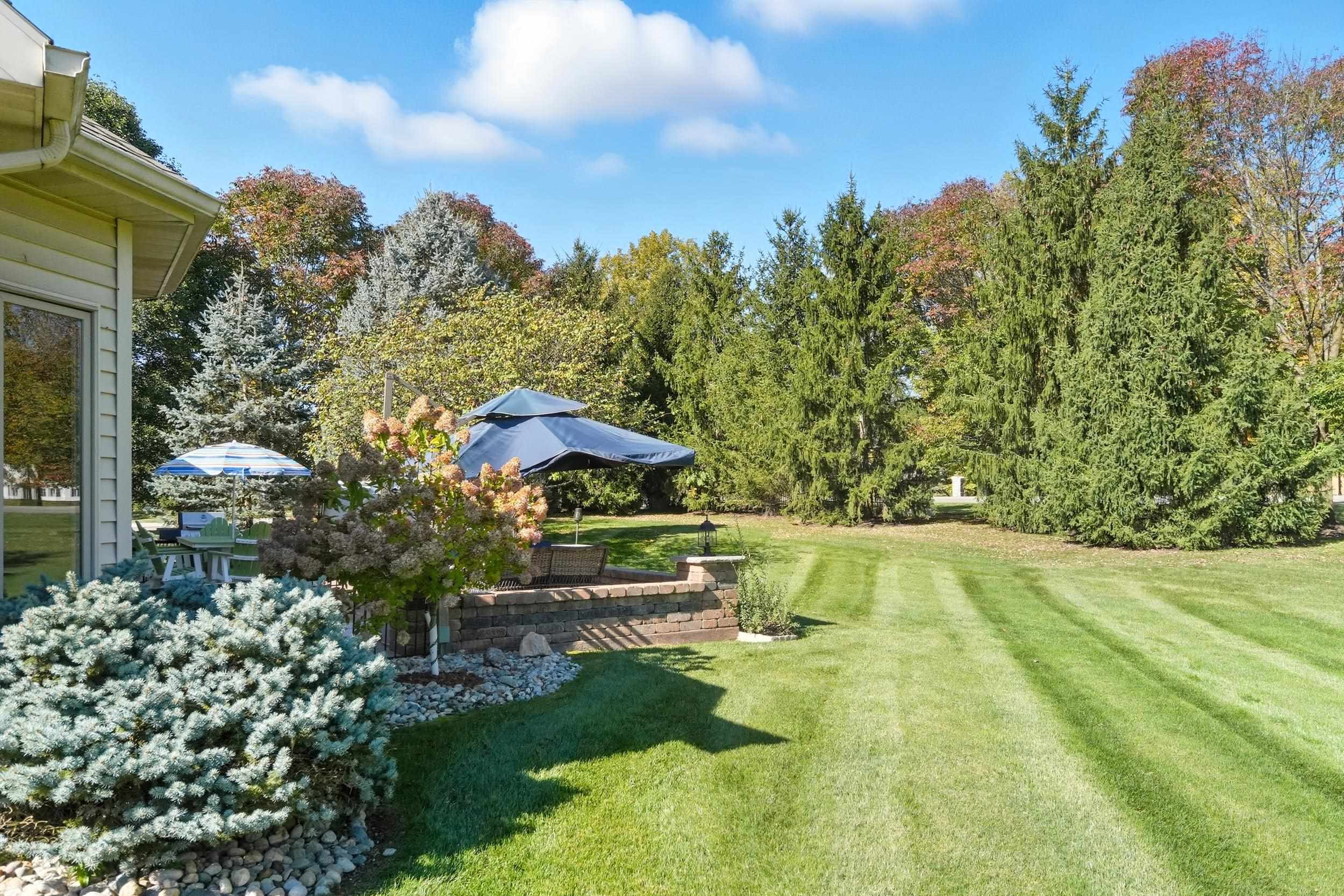 1902 Bent Tree Court Auburn, IN 46706 - Photo 34 of 36
